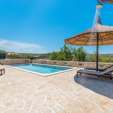 Villa Ibis